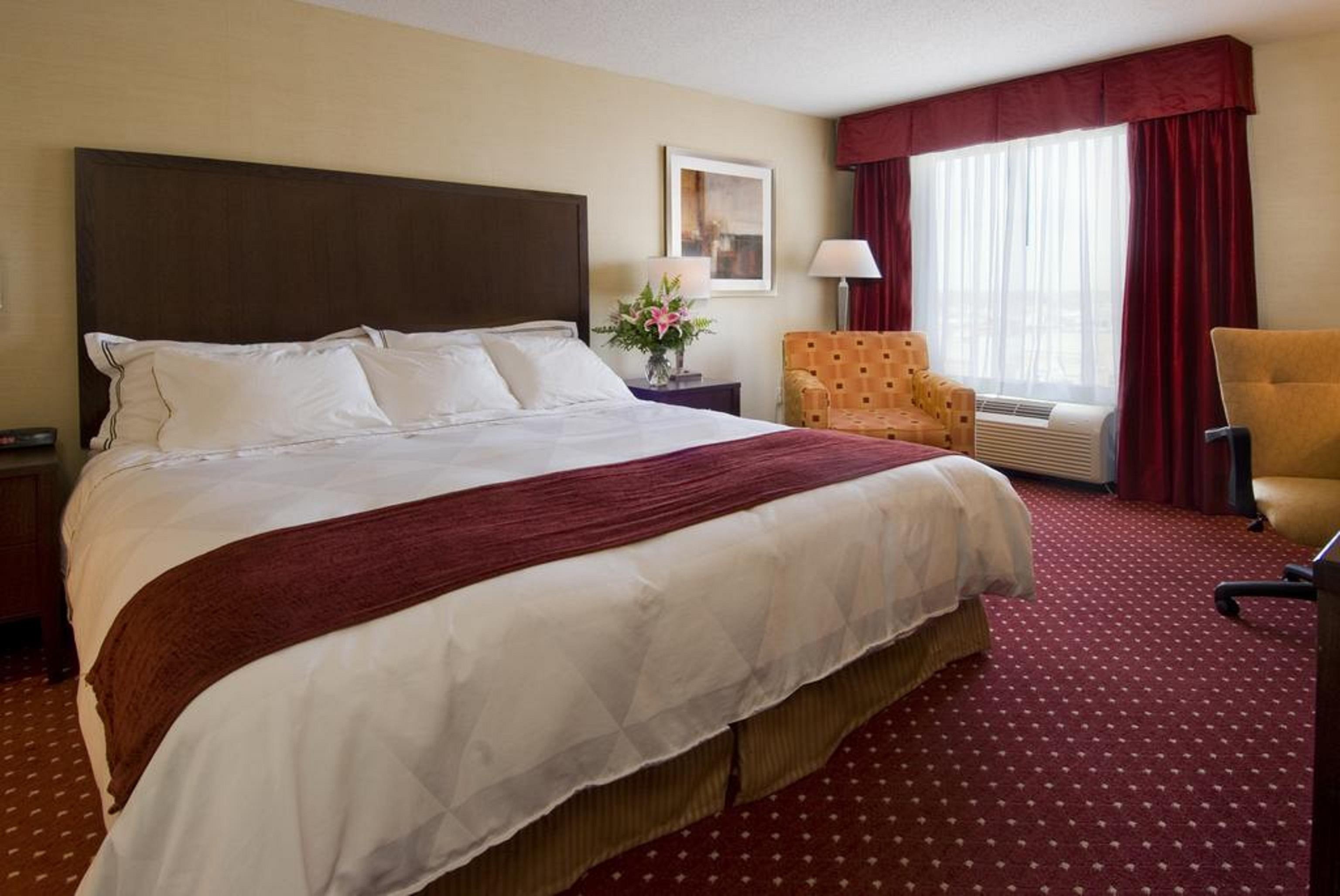 Hotel Doubletree By Hilton Lansing Esterno foto